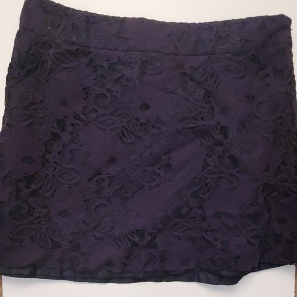 Skirt - Picture 2 of 2